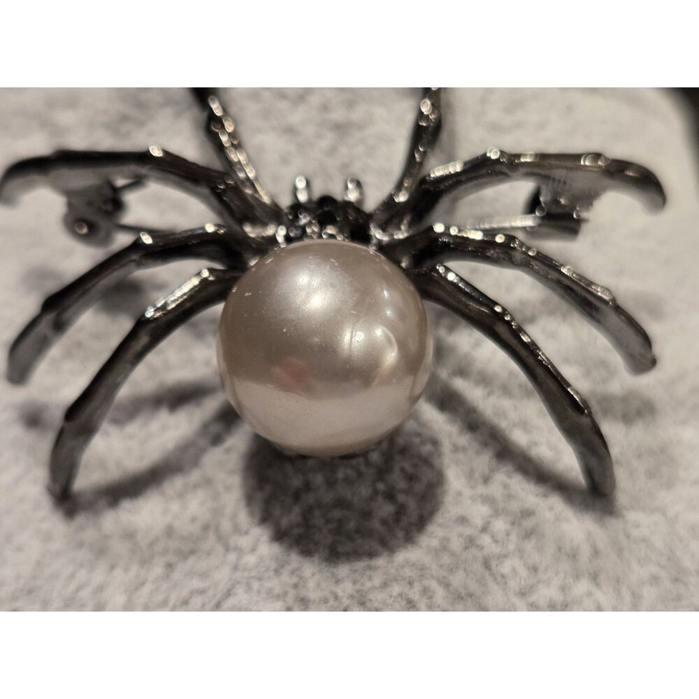 Gunmetal Spider Pendant Brooch Faux Silver Pearl Body & Black Rhinestone 2x1.75" - Picture 9 of 13